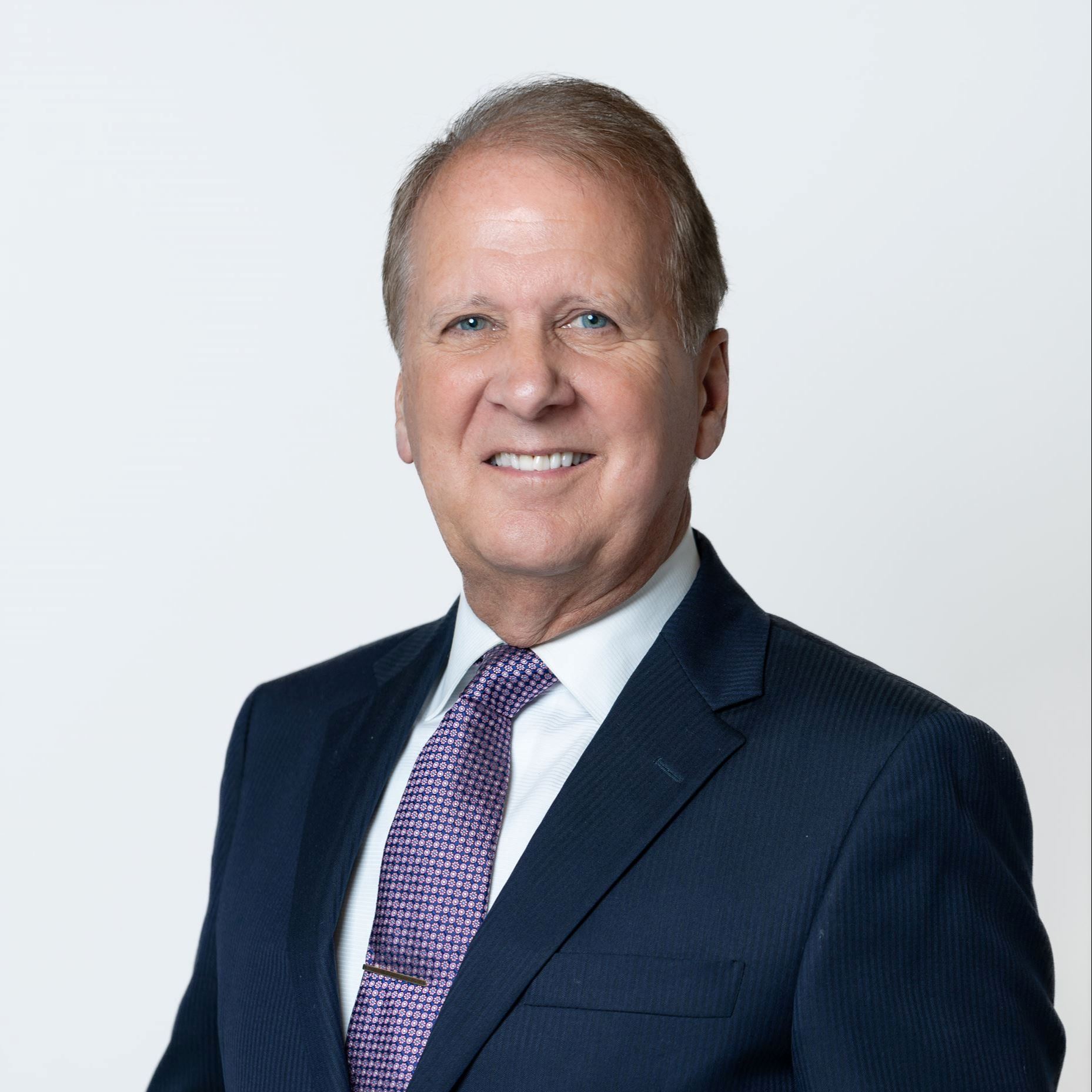 Johnny Crist. Mayor Headshot - AKP 0822